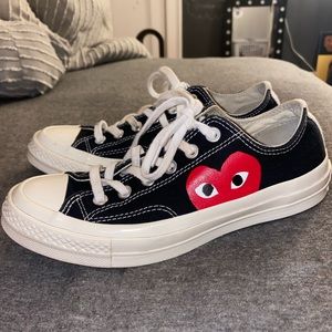 COMME DES GARÇONS PLAY Converse Edition Half Heart